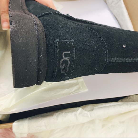 Ugg Classic Short Stargirl Boot - Picture 4 of 7